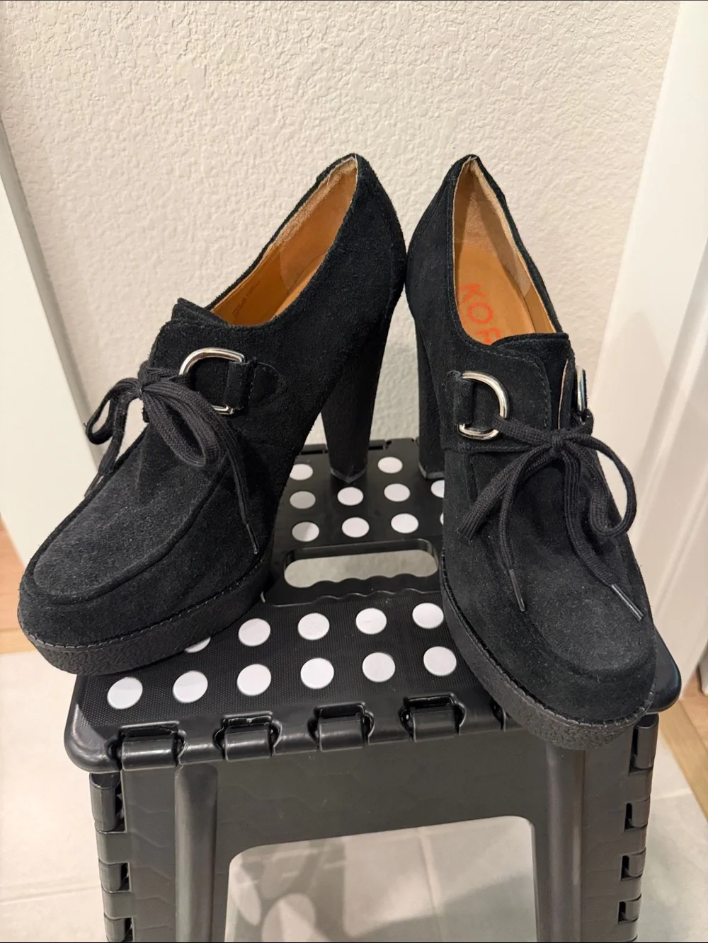 Michael Kors Black Suede Lace-Up Driving Loafers